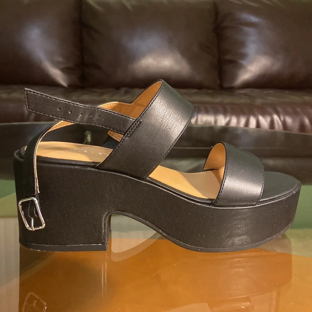 Marc Fisher platform sandals